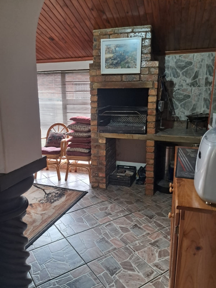 3 Bedroom Property for Sale in Manor Heights Eastern Cape